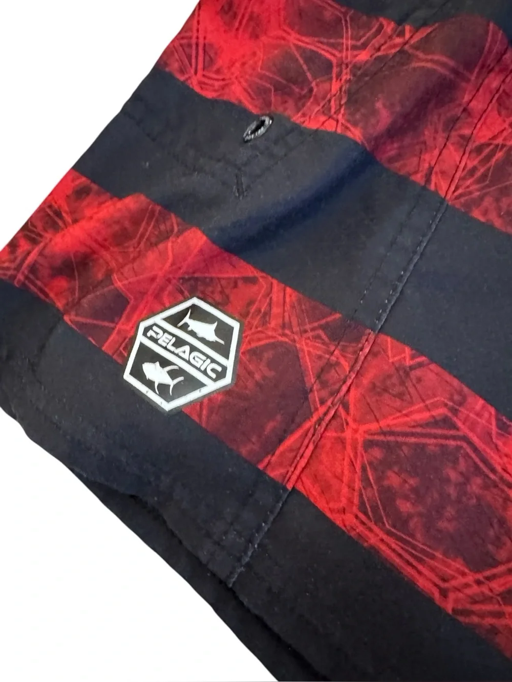 Pelagic Sharkskin Boardshorts Men’s 32 Fishing Swim Trunks Shark Print Stretch
